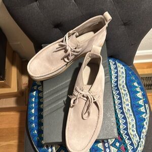 Women’s  Beige Suede Shoes